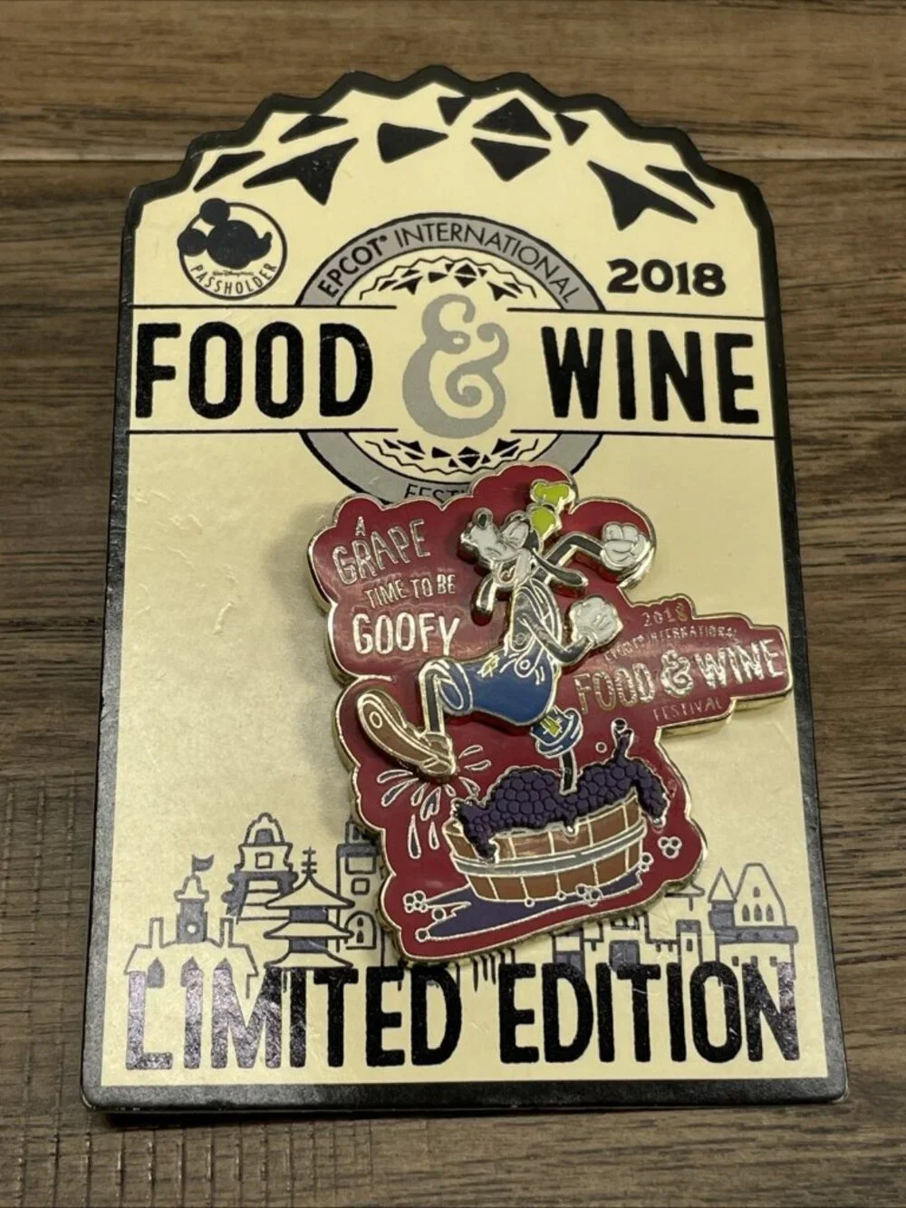 Disney 2018 Epcot Food & Wine Festival It's A Grape Time To Be Goofy Pin KG JD